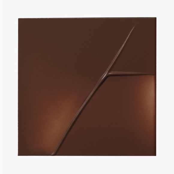 Milk Makeup Bionic Bronzer
hydrating liquid bronzer - Picture 2 of 4